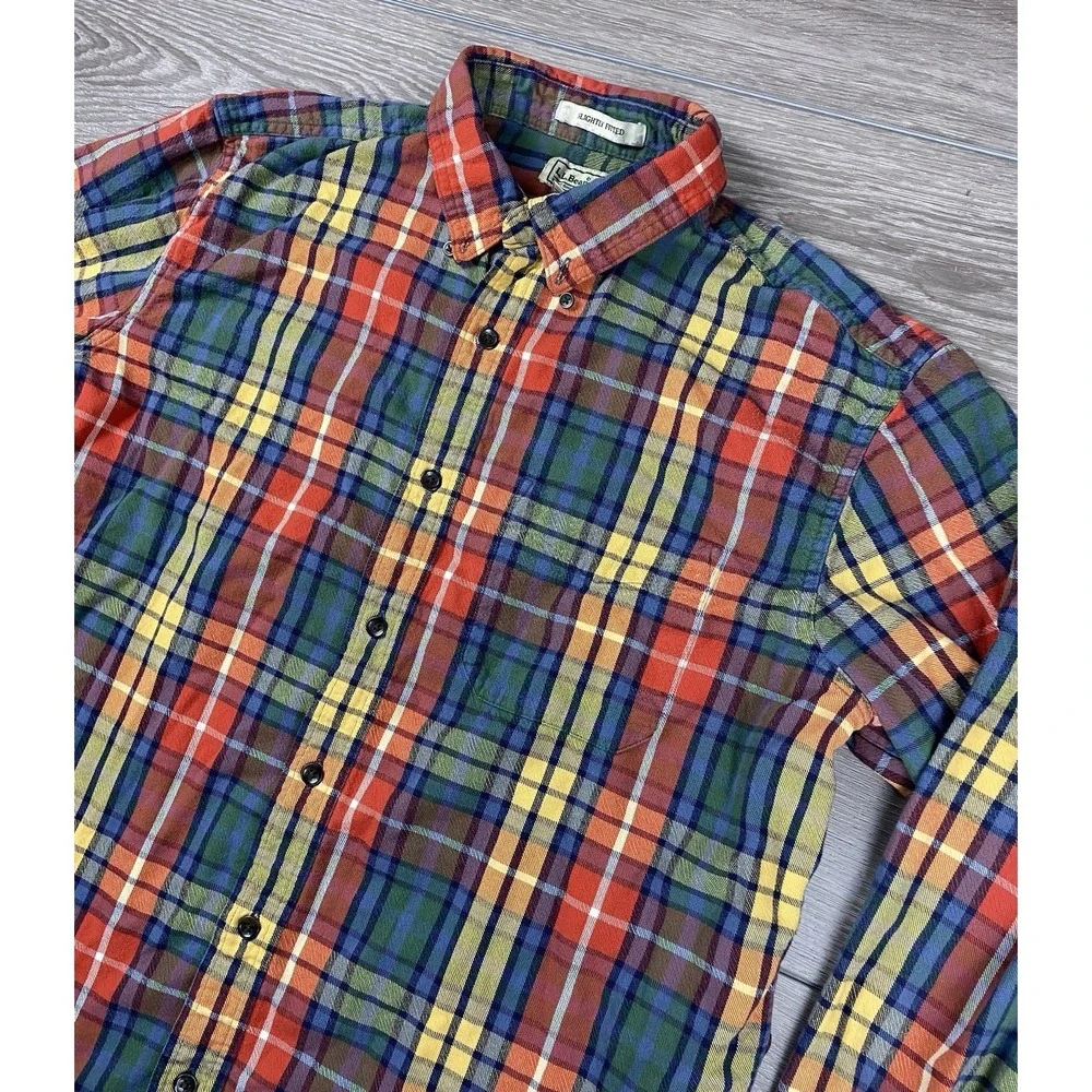 L.L. Bean Men's Slightly Fitted Outdoor Plaid Flannel Shirt Multicolor Large